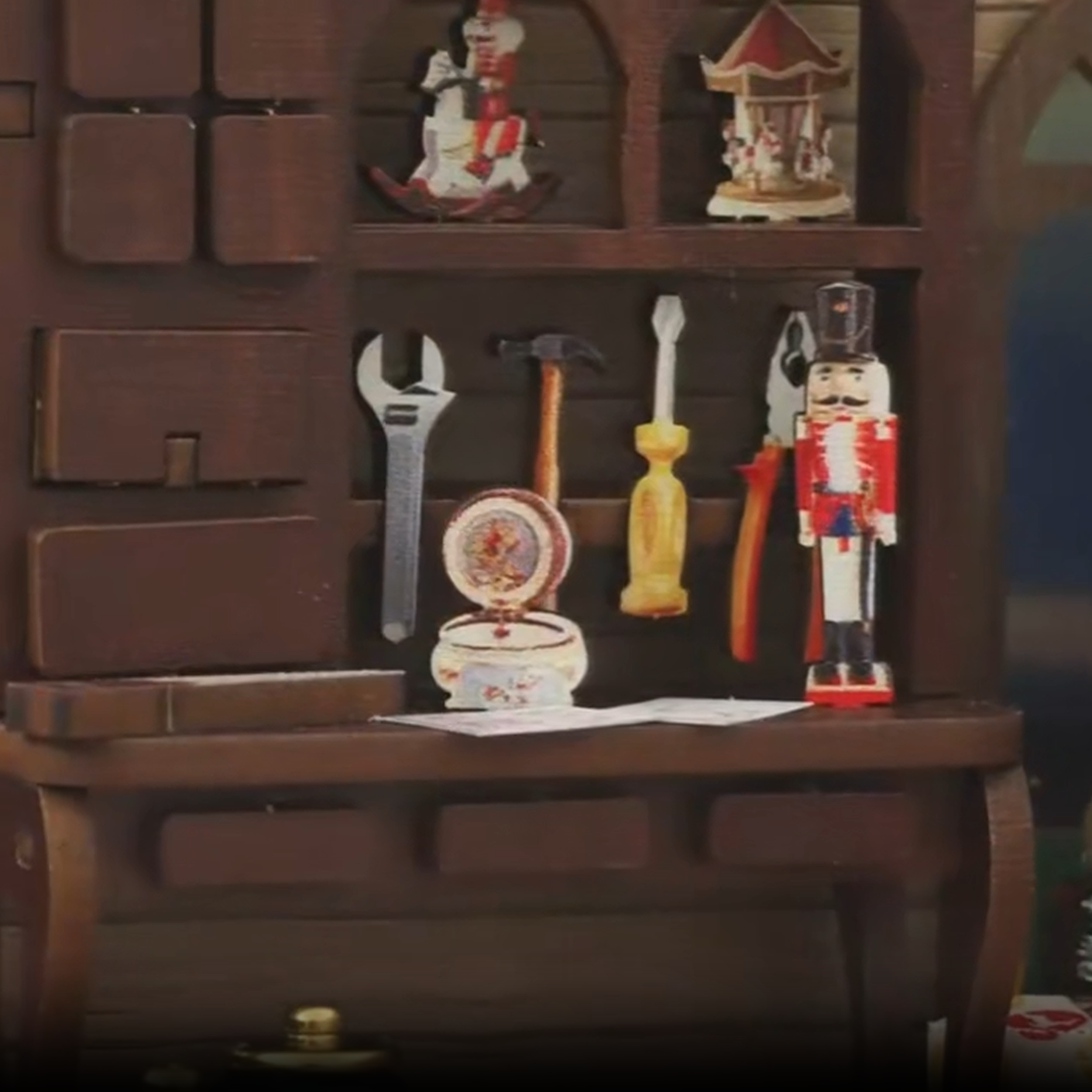 Huis van de Kerstman met Trein Book Nook